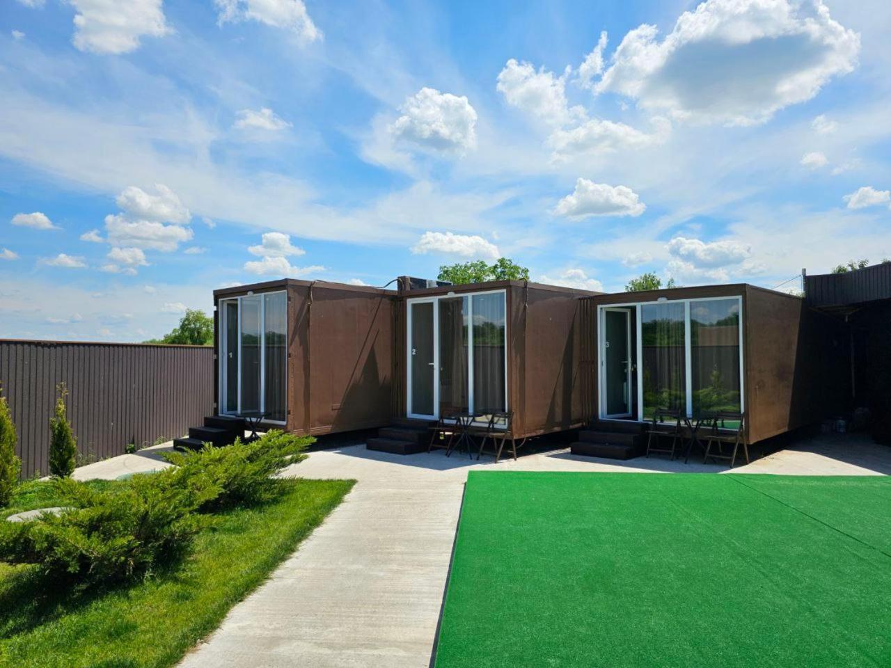 База Відпочинку Шалена Жаба Novomoskovs'k Exterior photo